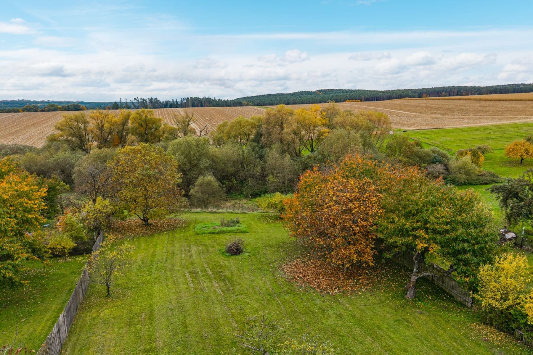 Prodej domu 230 m², pozemek 2.848 m², Bechyně, Jihočeský kraj Prodej domu 230 m², pozemek 2.848 m², Bechyně, Jihočeský kraj