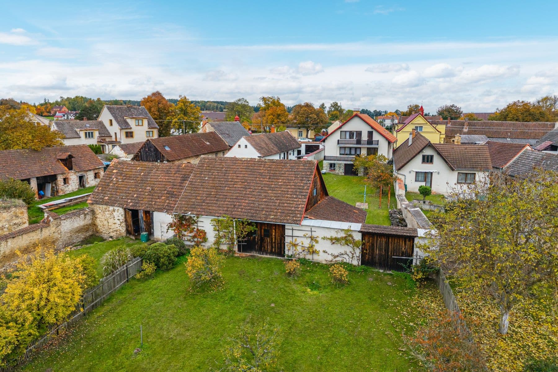 Prodej domu 230 m², pozemek 2.848 m², Bechyně, Jihočeský kraj Prodej domu 230 m², pozemek 2.848 m², Bechyně, Jihočeský kraj