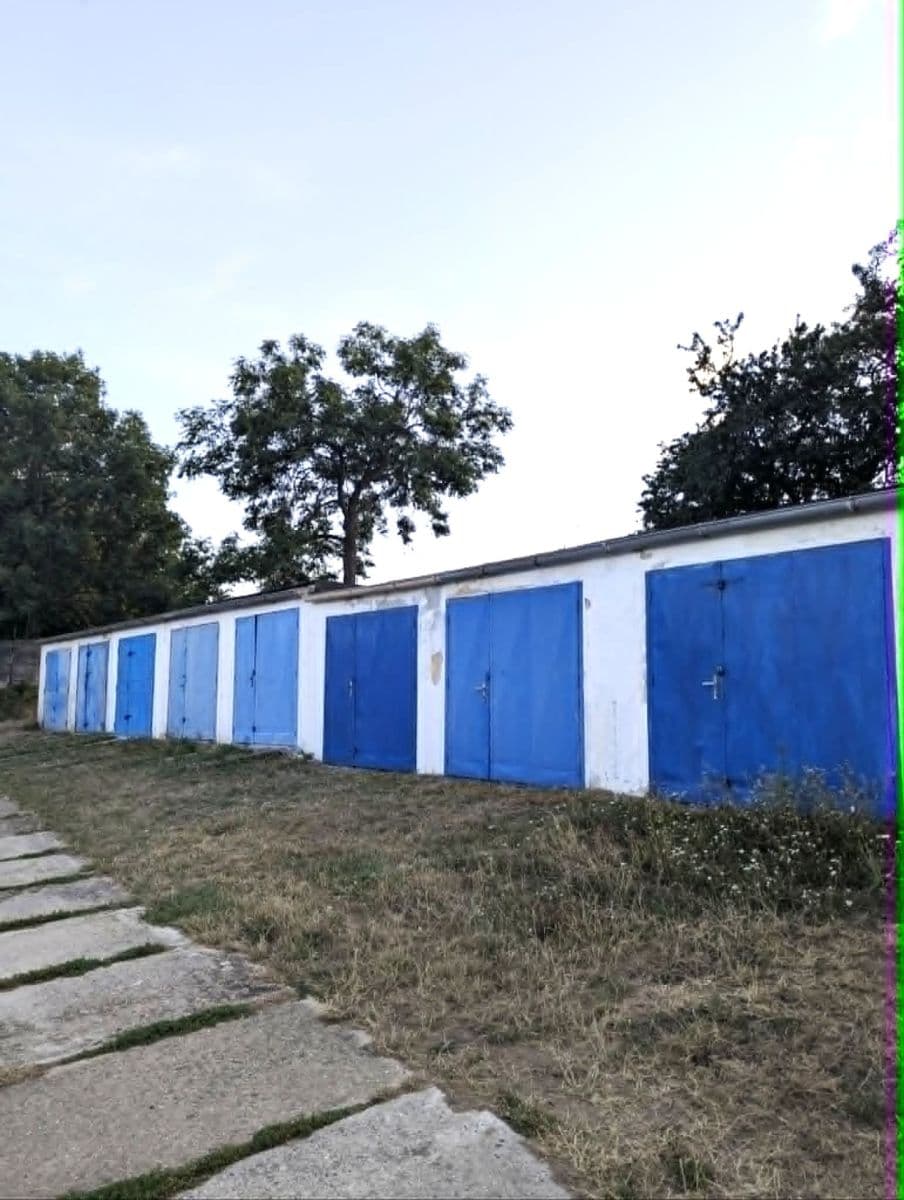 Pronájem garáže 19 m², Praha, Praha Pronájem garáže 19 m², Praha, Praha