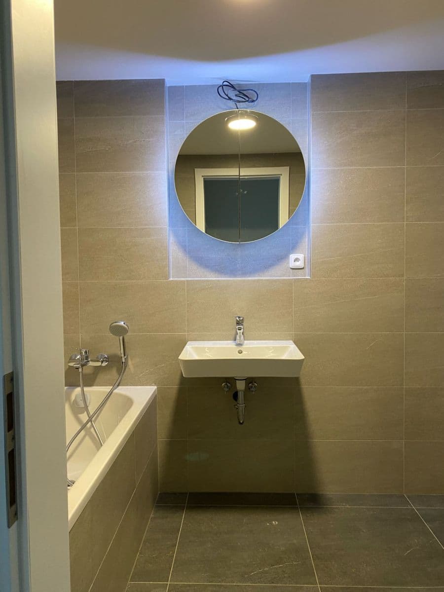 Pronájem bytu 2+kk 43 m², Mukařovského, Praha, Praha Pronájem bytu 2+kk 43 m², Mukařovského, Praha, Praha