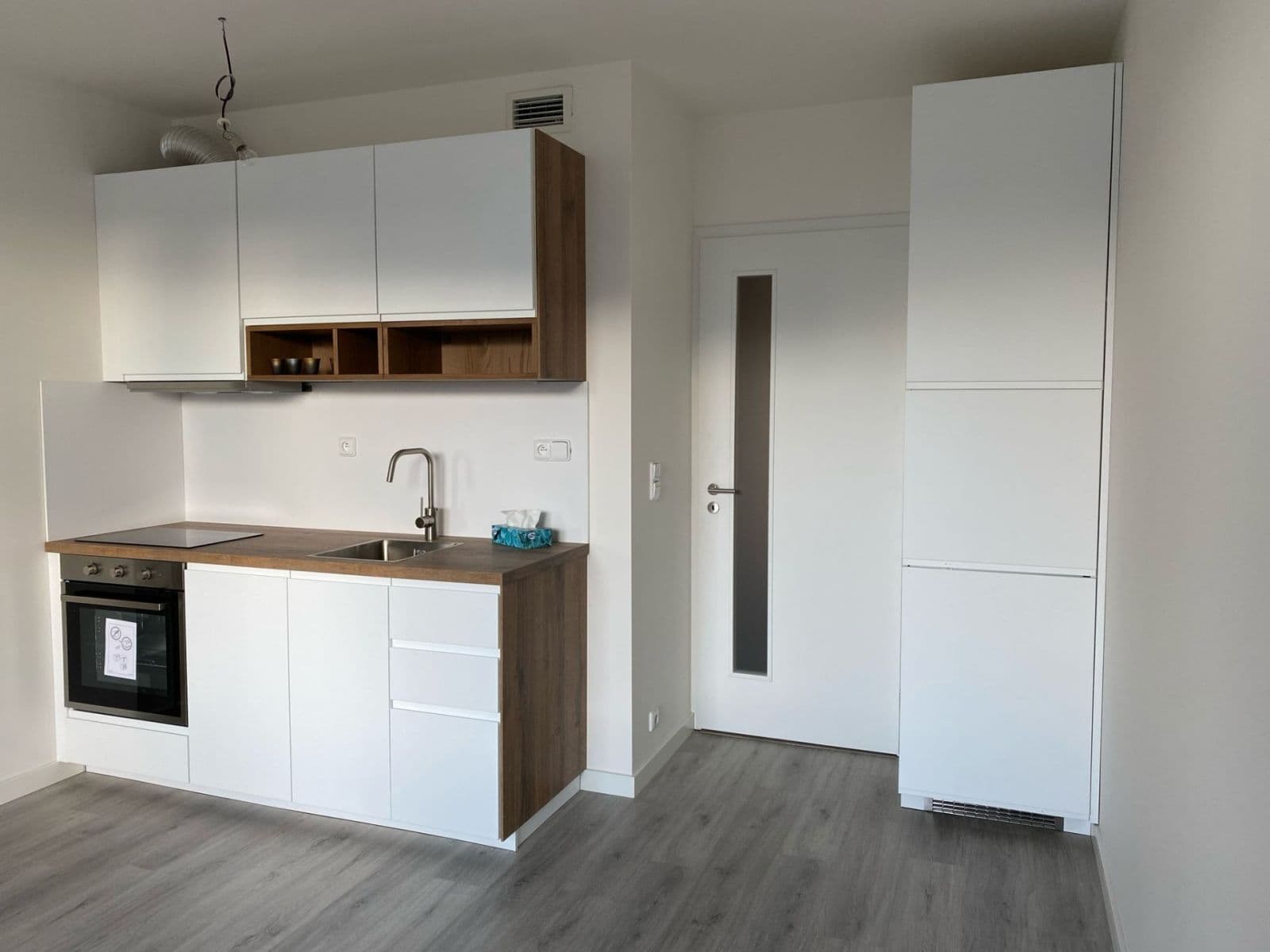 Pronájem bytu 2+kk 43 m², Mukařovského, Praha, Praha Pronájem bytu 2+kk 43 m², Mukařovského, Praha, Praha