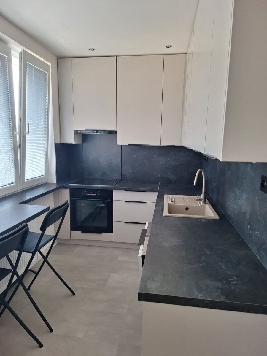 Pronájem bytu 3+1 87 m², Dolinky, Detva, Banskobystrický kraj Pronájem bytu 3+1 87 m², Dolinky, Detva, Banskobystrický kraj