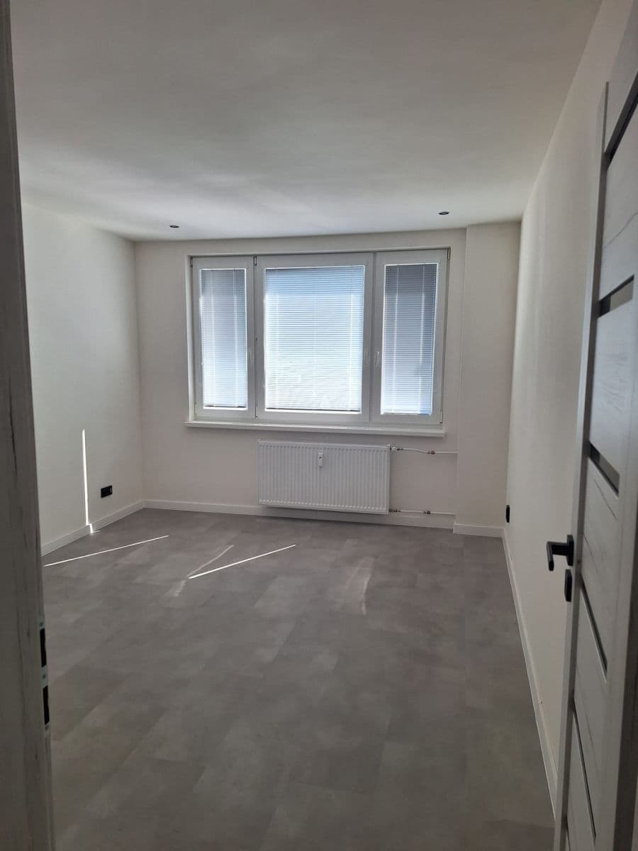 Pronájem bytu 3+1 87 m², Dolinky, Detva, Banskobystrický kraj Pronájem bytu 3+1 87 m², Dolinky, Detva, Banskobystrický kraj