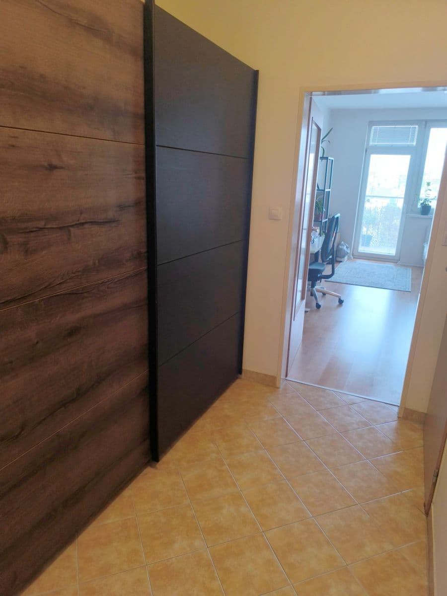 Pronájem bytu 1+kk 39 m², Podkovářská, Praha, Praha Pronájem bytu 1+kk 39 m², Podkovářská, Praha, Praha