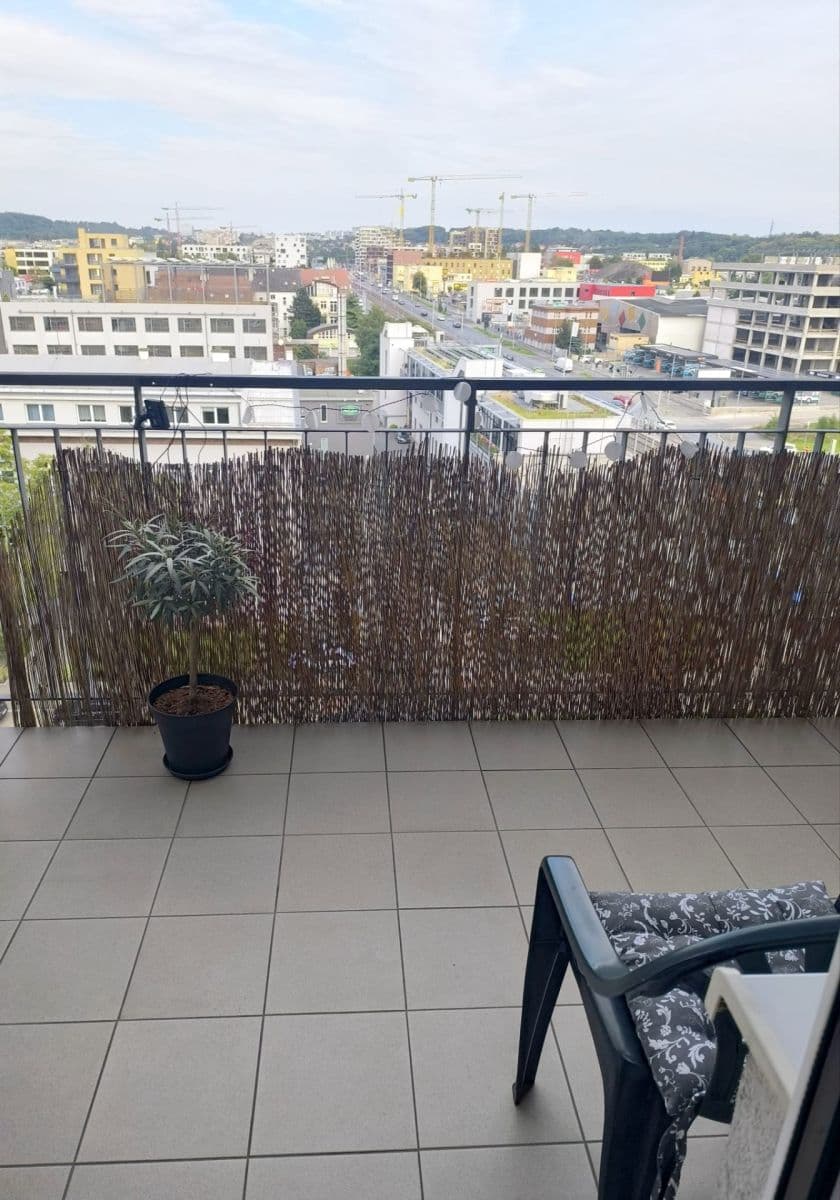 Pronájem bytu 1+kk 39 m², Podkovářská, Praha, Praha Pronájem bytu 1+kk 39 m², Podkovářská, Praha, Praha