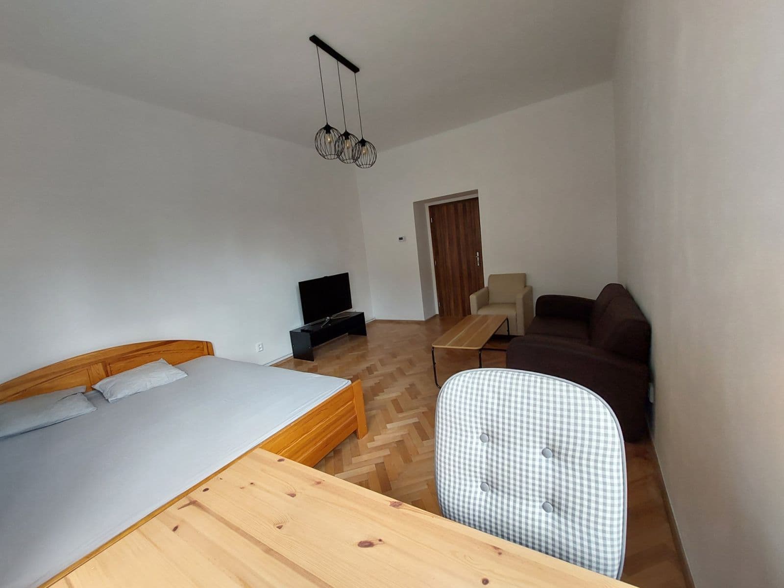 Pronájem bytu 2+kk 63 m², třída Legií, Kralupy nad Vltavou, Středočeský kraj Pronájem bytu 2+kk 63 m², třída Legií, Kralupy nad Vltavou, Středočeský kraj