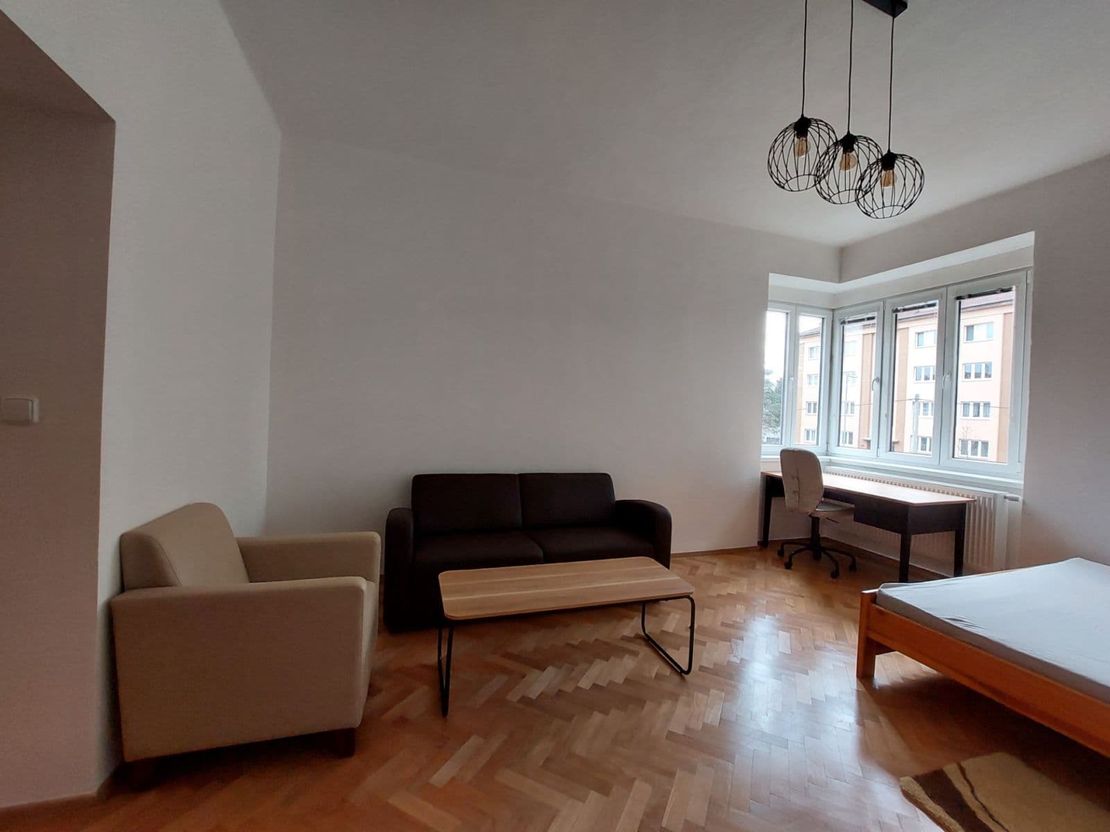 Pronájem bytu 2+kk 63 m², třída Legií, Kralupy nad Vltavou, Středočeský kraj Pronájem bytu 2+kk 63 m², třída Legií, Kralupy nad Vltavou, Středočeský kraj