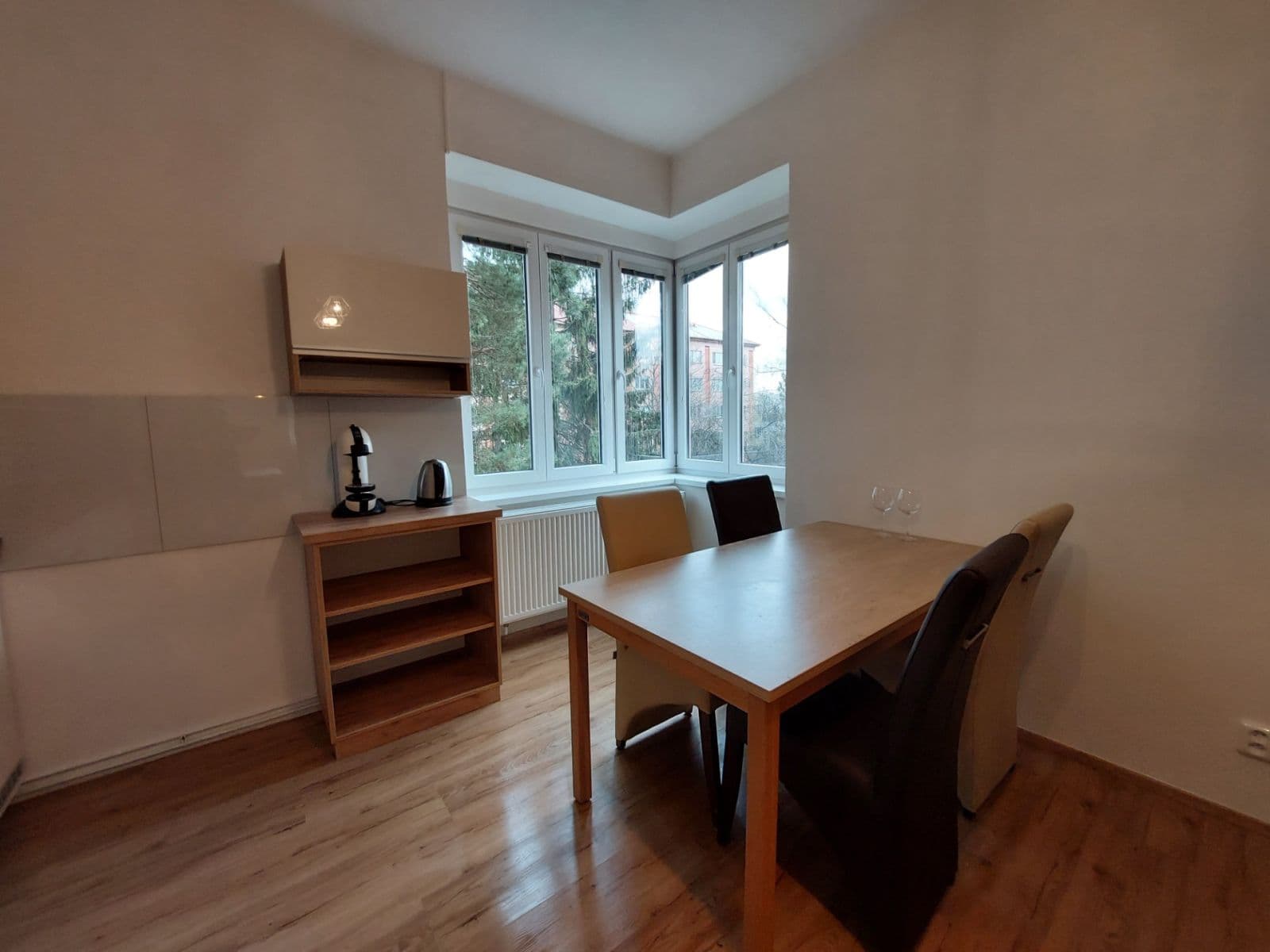 Pronájem bytu 2+kk 63 m², třída Legií, Kralupy nad Vltavou, Středočeský kraj Pronájem bytu 2+kk 63 m², třída Legií, Kralupy nad Vltavou, Středočeský kraj