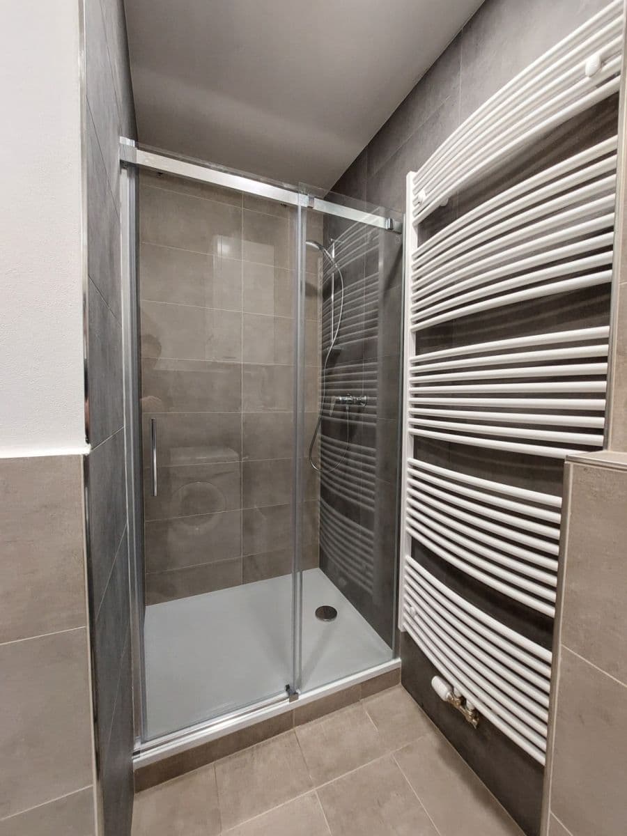 Pronájem bytu 2+kk 63 m², třída Legií, Kralupy nad Vltavou, Středočeský kraj Pronájem bytu 2+kk 63 m², třída Legií, Kralupy nad Vltavou, Středočeský kraj