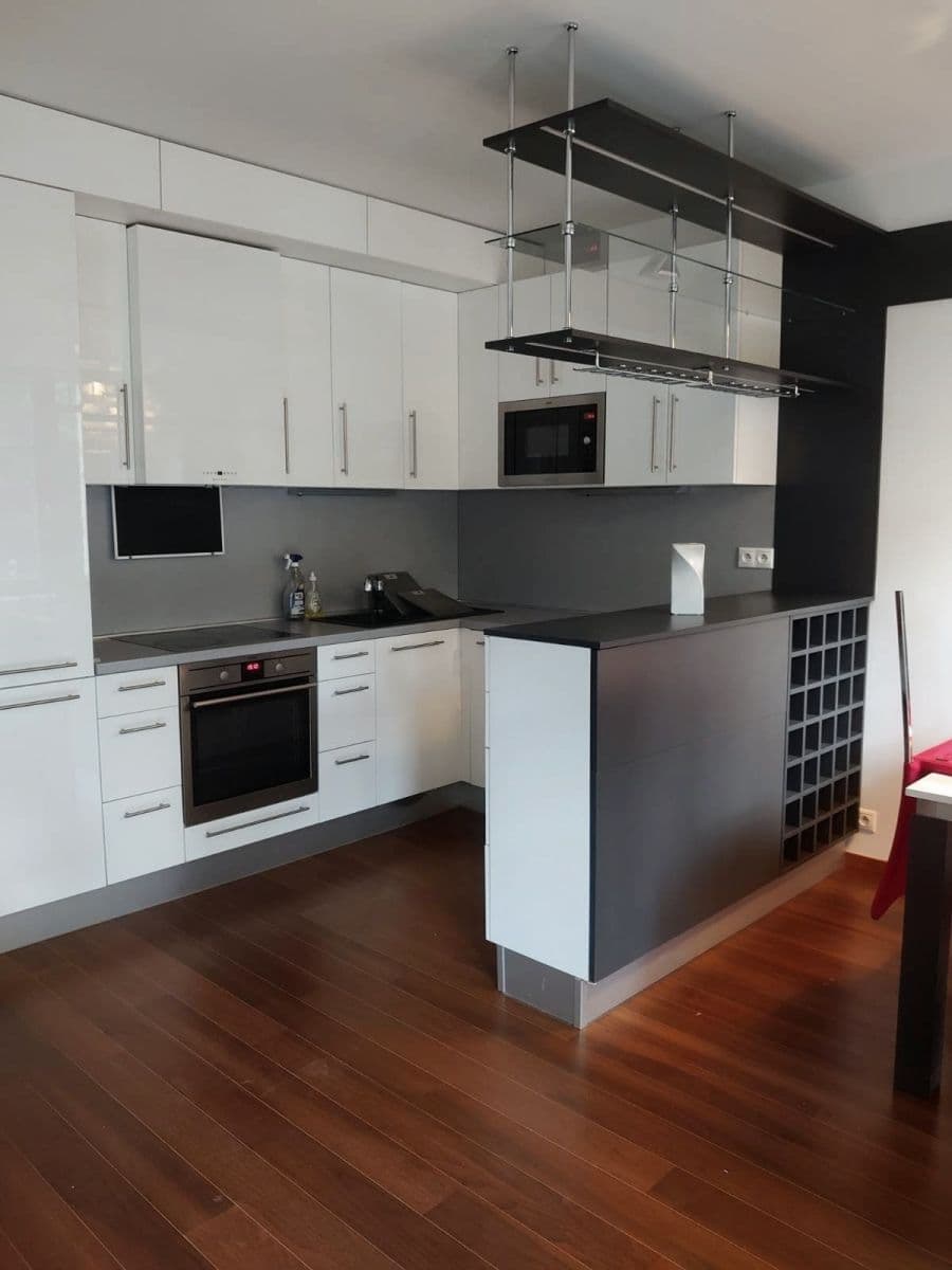 Pronájem bytu 2+kk 50 m², Magistrů, Praha, Praha Pronájem bytu 2+kk 50 m², Magistrů, Praha, Praha