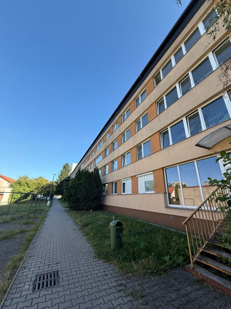 Prodej bytu 3+1 74 m², Za Jednotou, Neratovice, Středočeský kraj Prodej bytu 3+1 74 m², Za Jednotou, Neratovice, Středočeský kraj