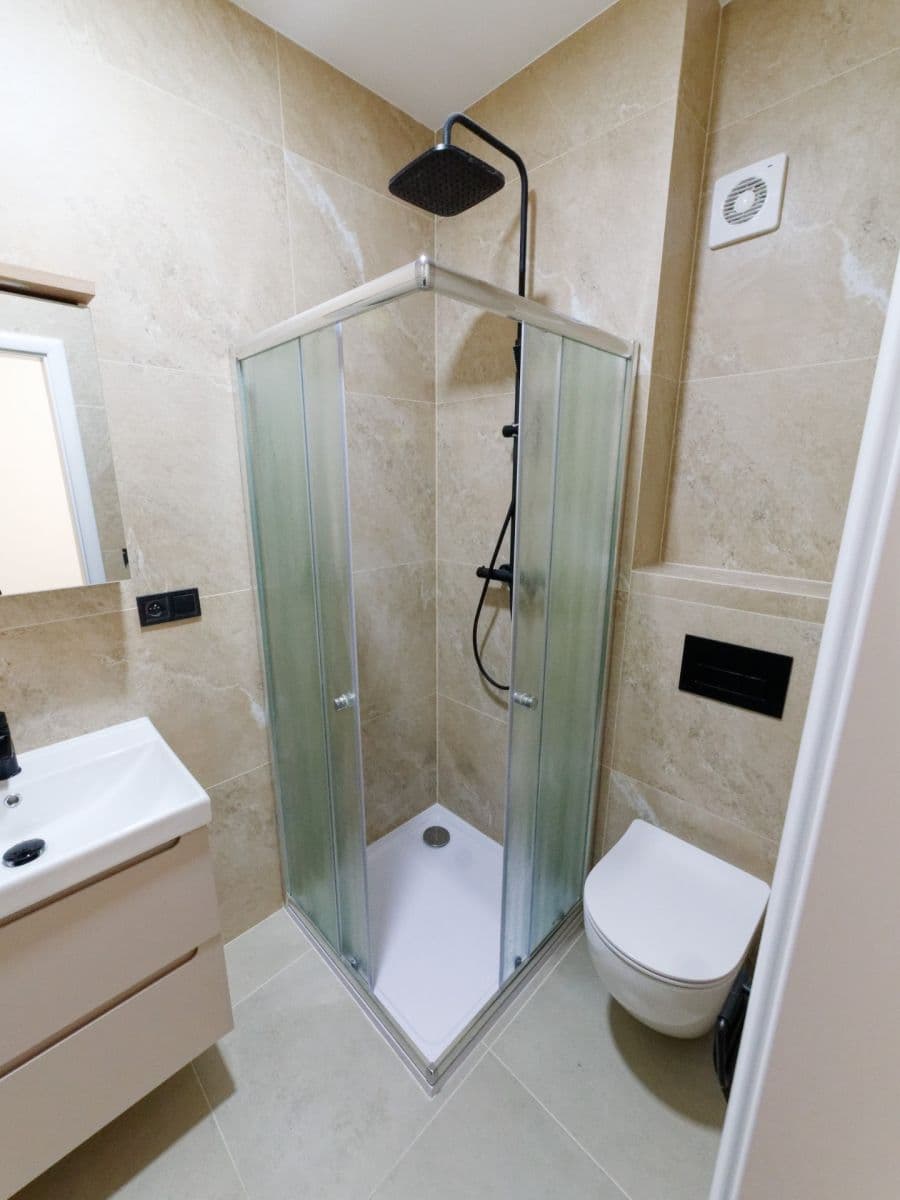 Pronájem bytu 1+kk 30 m², Kolbenova, Praha, Praha Pronájem bytu 1+kk 30 m², Kolbenova, Praha, Praha