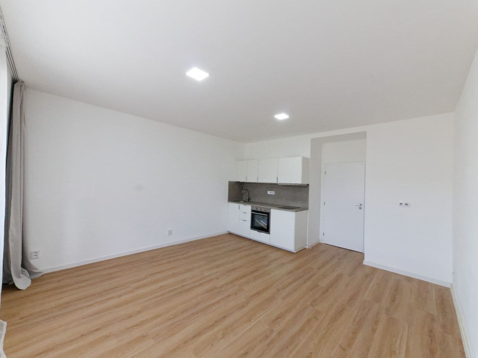 Pronájem bytu 1+kk 30 m², Kolbenova, Praha, Praha Pronájem bytu 1+kk 30 m², Kolbenova, Praha, Praha