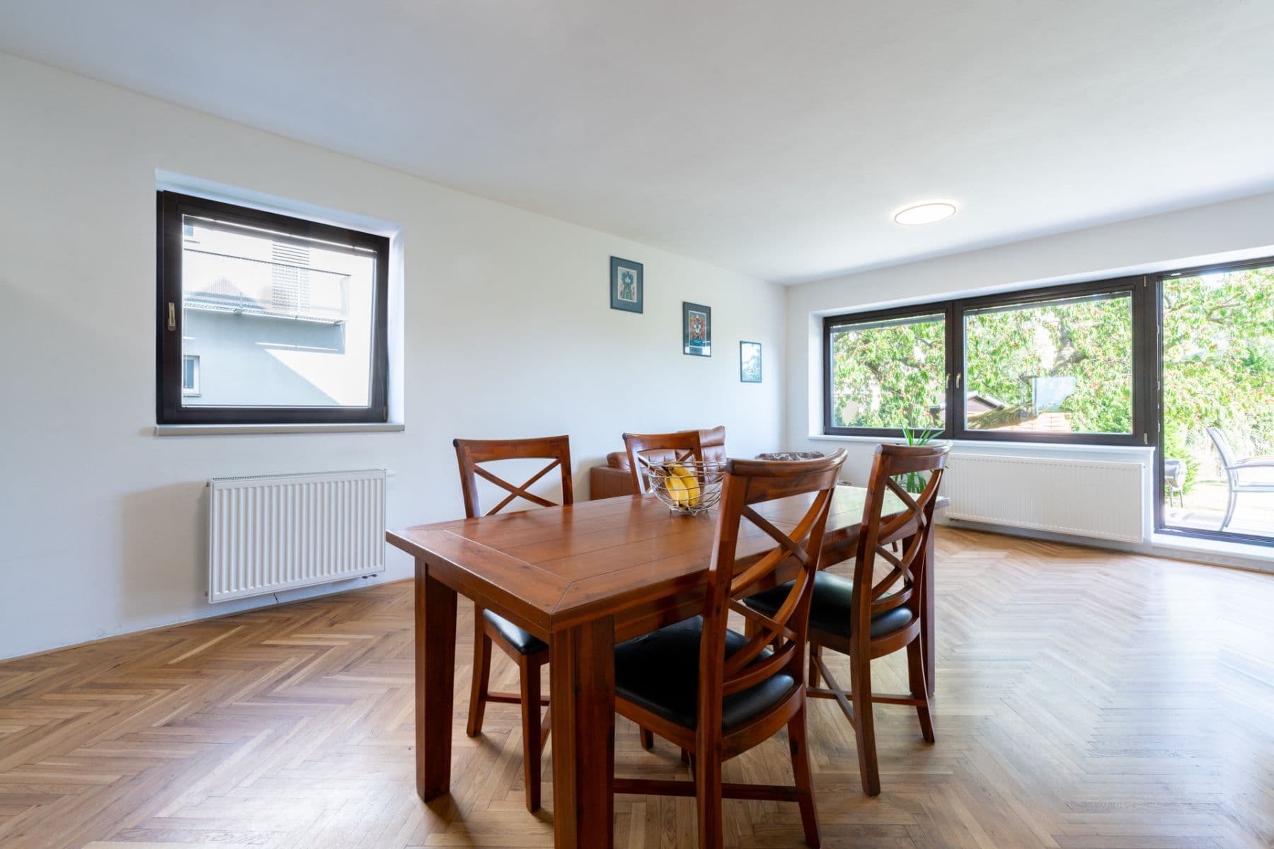 Prodej bytu 2+kk 79 m², Vlnitá, Praha, Praha Prodej bytu 2+kk 79 m², Vlnitá, Praha, Praha