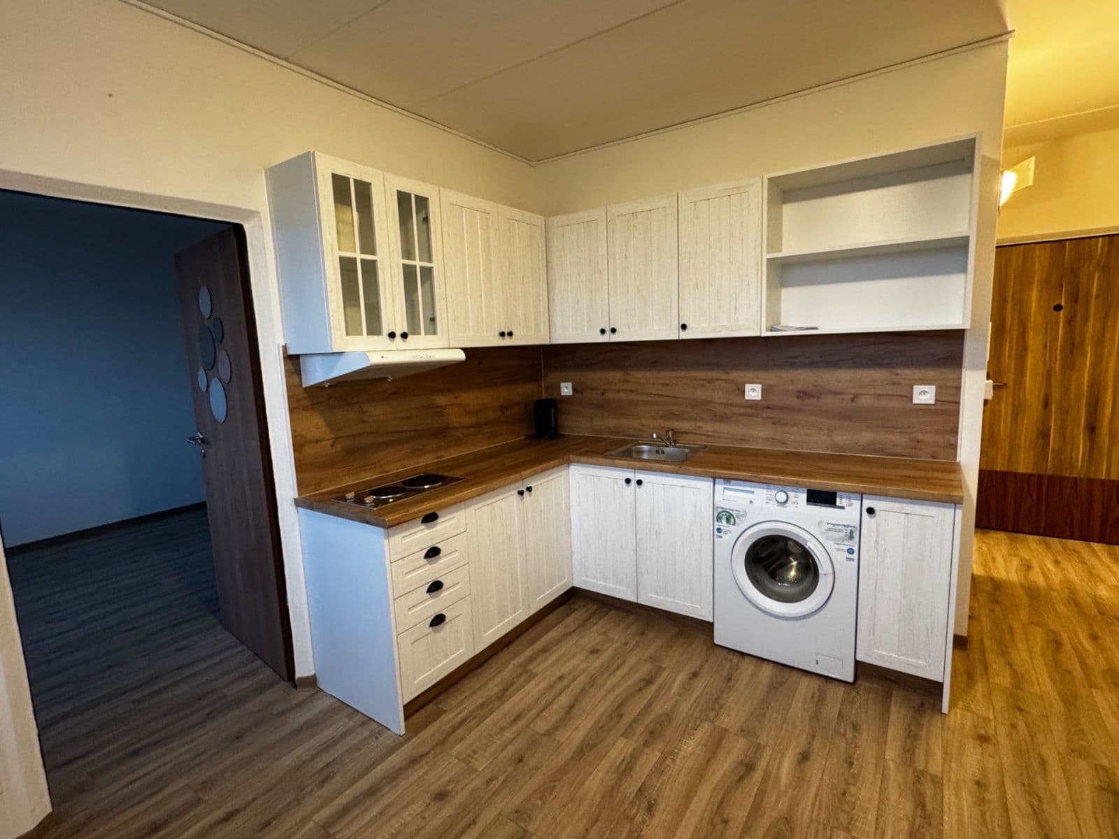Pronájem bytu 1+1 41 m², Sokolovská, Plzeň, Plzeňský kraj Pronájem bytu 1+1 41 m², Sokolovská, Plzeň, Plzeňský kraj