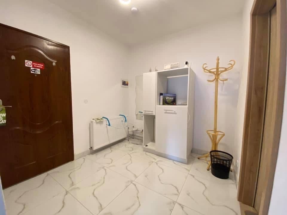 Pronájem bytu 1+kk 45 m², Nad Hřištěm, Kněževes, Středočeský kraj Pronájem bytu 1+kk 45 m², Nad Hřištěm, Kněževes, Středočeský kraj