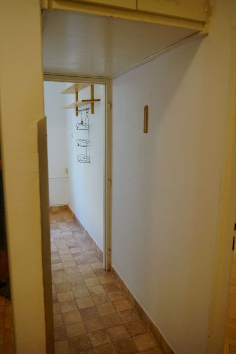 Pronájem bytu 1+1 39 m², tř. Míru, Olomouc, Olomoucký kraj Pronájem bytu 1+1 39 m², tř. Míru, Olomouc, Olomoucký kraj