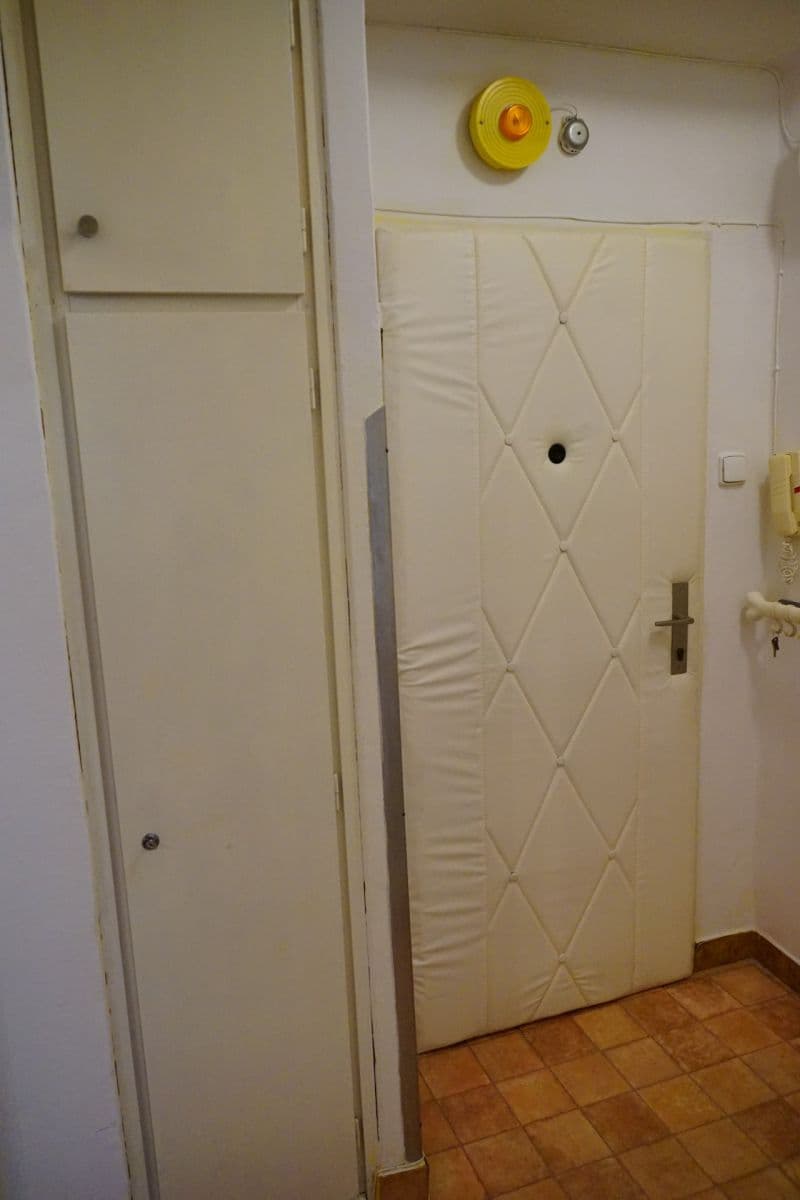 Pronájem bytu 1+1 39 m², tř. Míru, Olomouc, Olomoucký kraj Pronájem bytu 1+1 39 m², tř. Míru, Olomouc, Olomoucký kraj