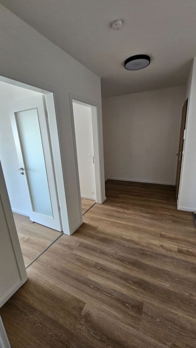 Pronájem bytu 2+kk 53 m², Divíškové, Praha, Praha Pronájem bytu 2+kk 53 m², Divíškové, Praha, Praha