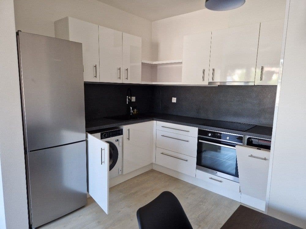 Pronájem bytu 2+kk 47 m², Selská, Brno, Jihomoravský kraj Pronájem bytu 2+kk 47 m², Selská, Brno, Jihomoravský kraj