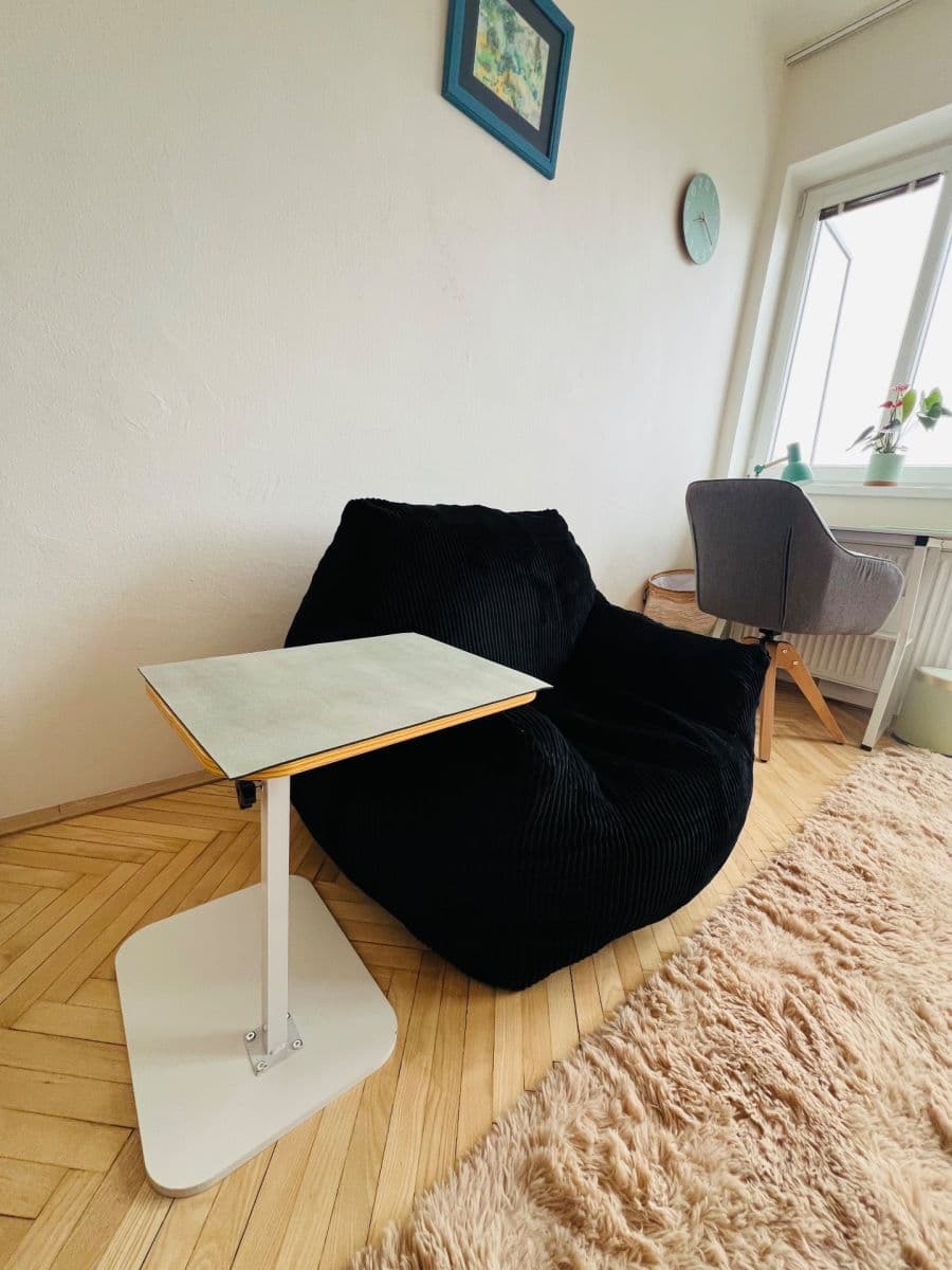 Pronájem bytu 2+kk 15 m², Ke Štvanici, Praha, Praha Pronájem bytu 2+kk 15 m², Ke Štvanici, Praha, Praha