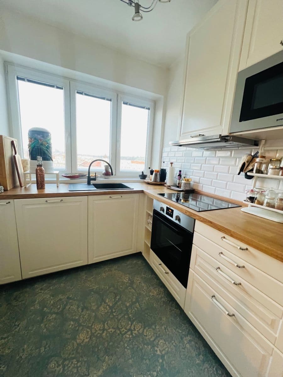 Pronájem bytu 2+kk 15 m², Ke Štvanici, Praha, Praha Pronájem bytu 2+kk 15 m², Ke Štvanici, Praha, Praha