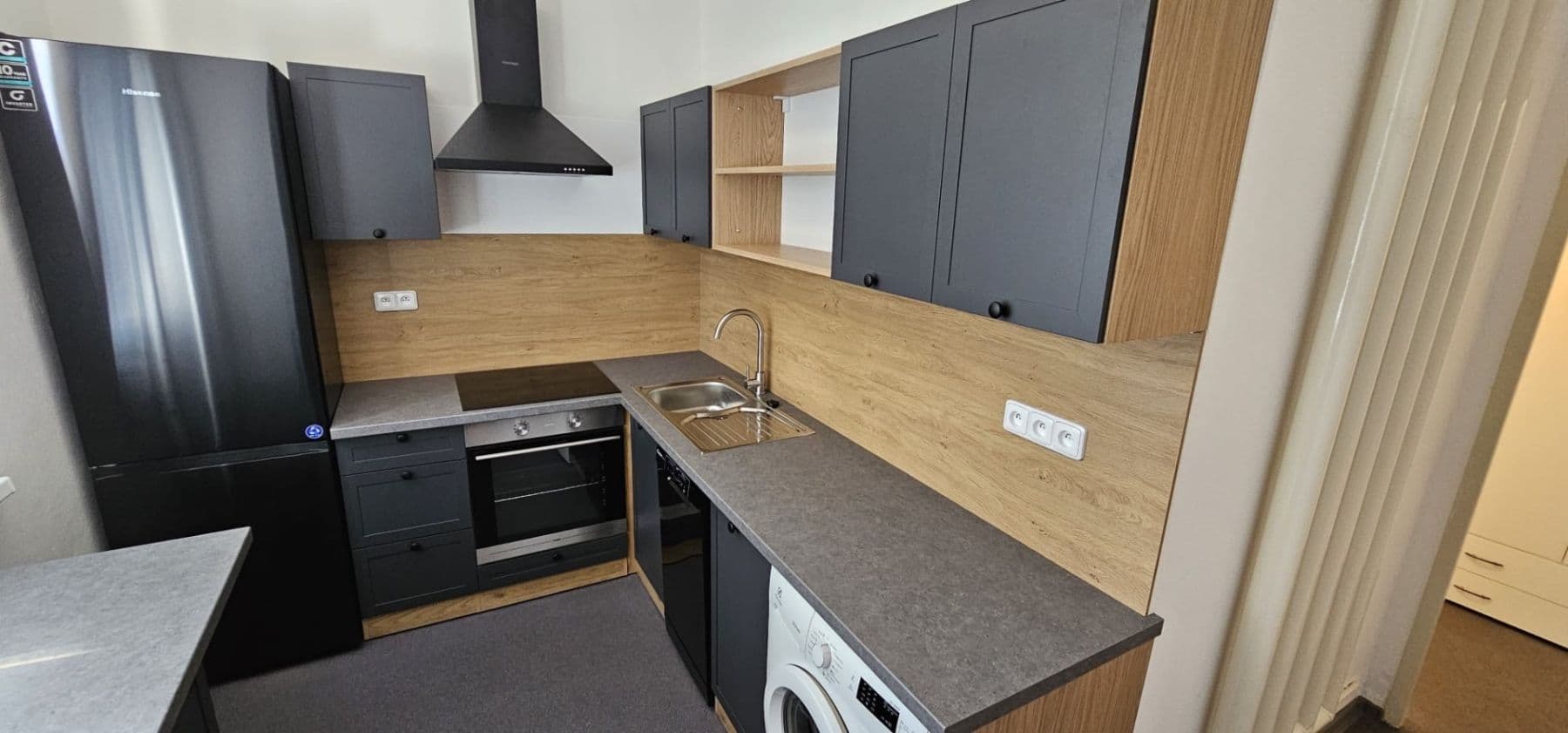 Pronájem bytu 2+1 54 m², Hněvotínská, Olomouc, Olomoucký kraj Pronájem bytu 2+1 54 m², Hněvotínská, Olomouc, Olomoucký kraj