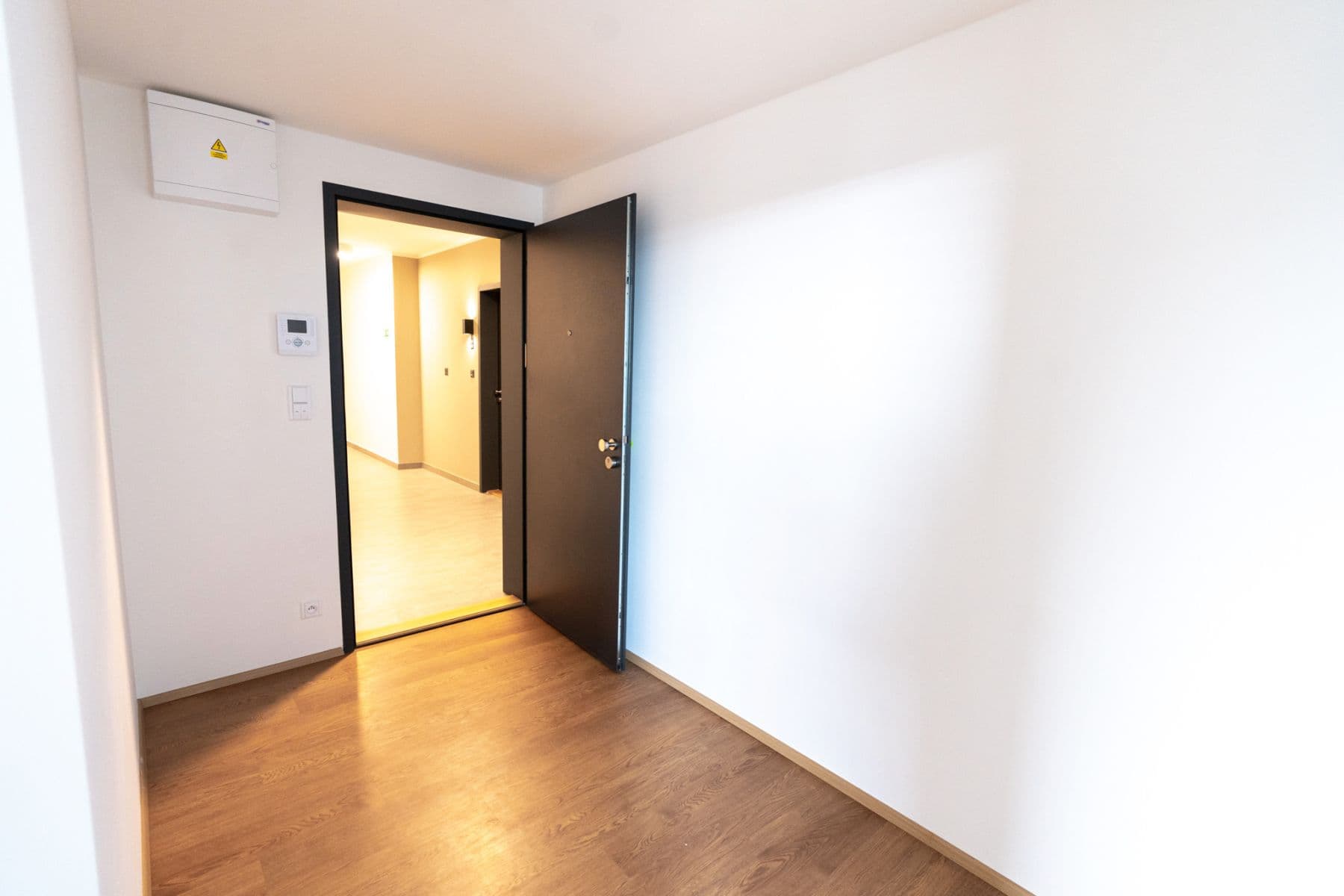 Pronájem bytu 2+kk 52 m², Jankovcova, Praha, Praha Pronájem bytu 2+kk 52 m², Jankovcova, Praha, Praha