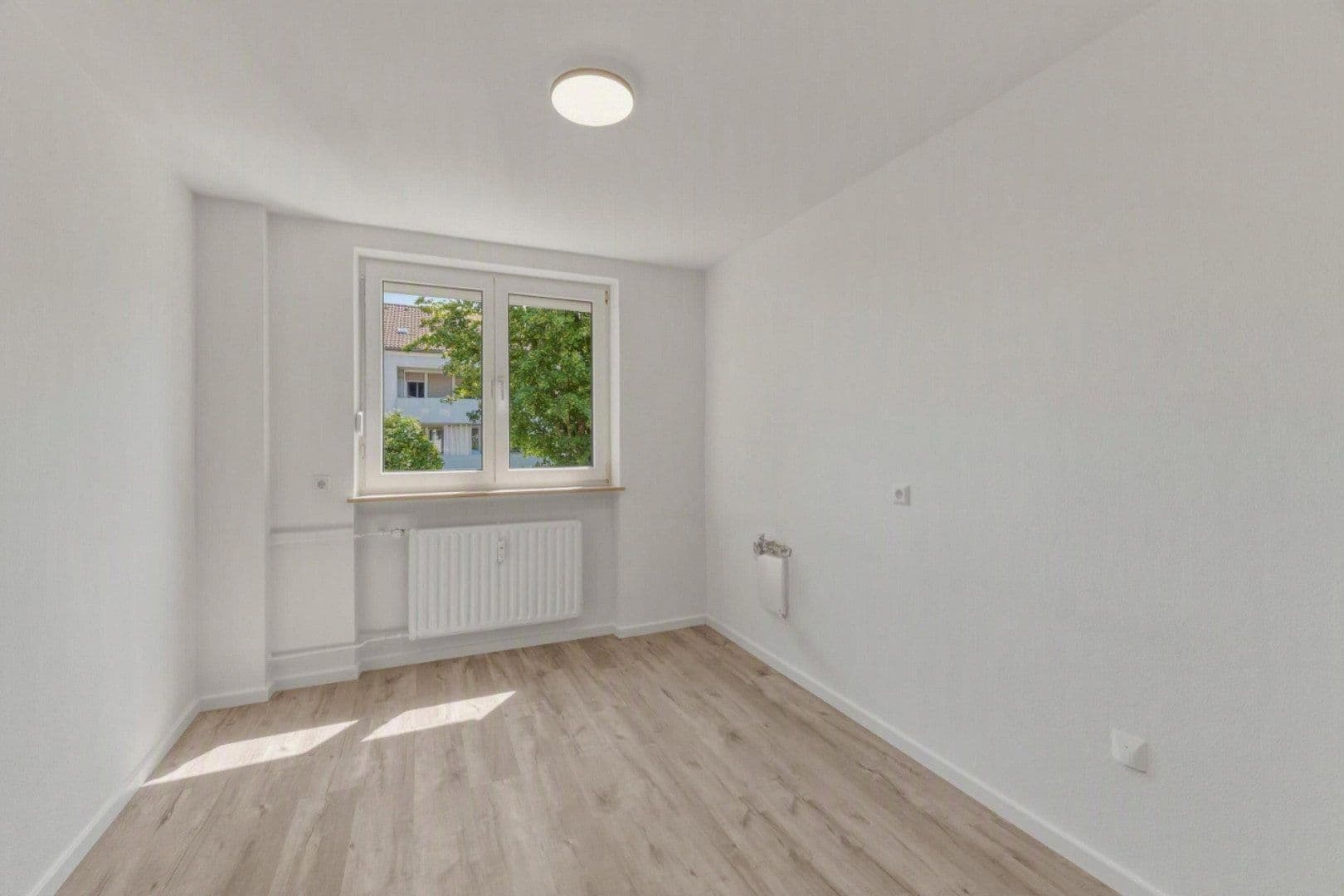 Prodej bytu 3+kk 84 m², Leonberg, Bádensko-Württembersko Prodej bytu 3+kk 84 m², Leonberg, Bádensko-Württembersko