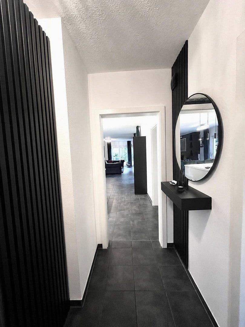 Prodej domu 170 m², pozemek 595 m², Schwarzenbek, Šlesvicko-Holštýnsko Prodej domu 170 m², pozemek 595 m², Schwarzenbek, Šlesvicko-Holštýnsko