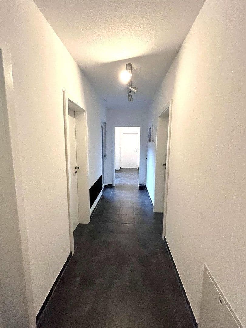 Prodej domu 170 m², pozemek 595 m², Schwarzenbek, Šlesvicko-Holštýnsko Prodej domu 170 m², pozemek 595 m², Schwarzenbek, Šlesvicko-Holštýnsko