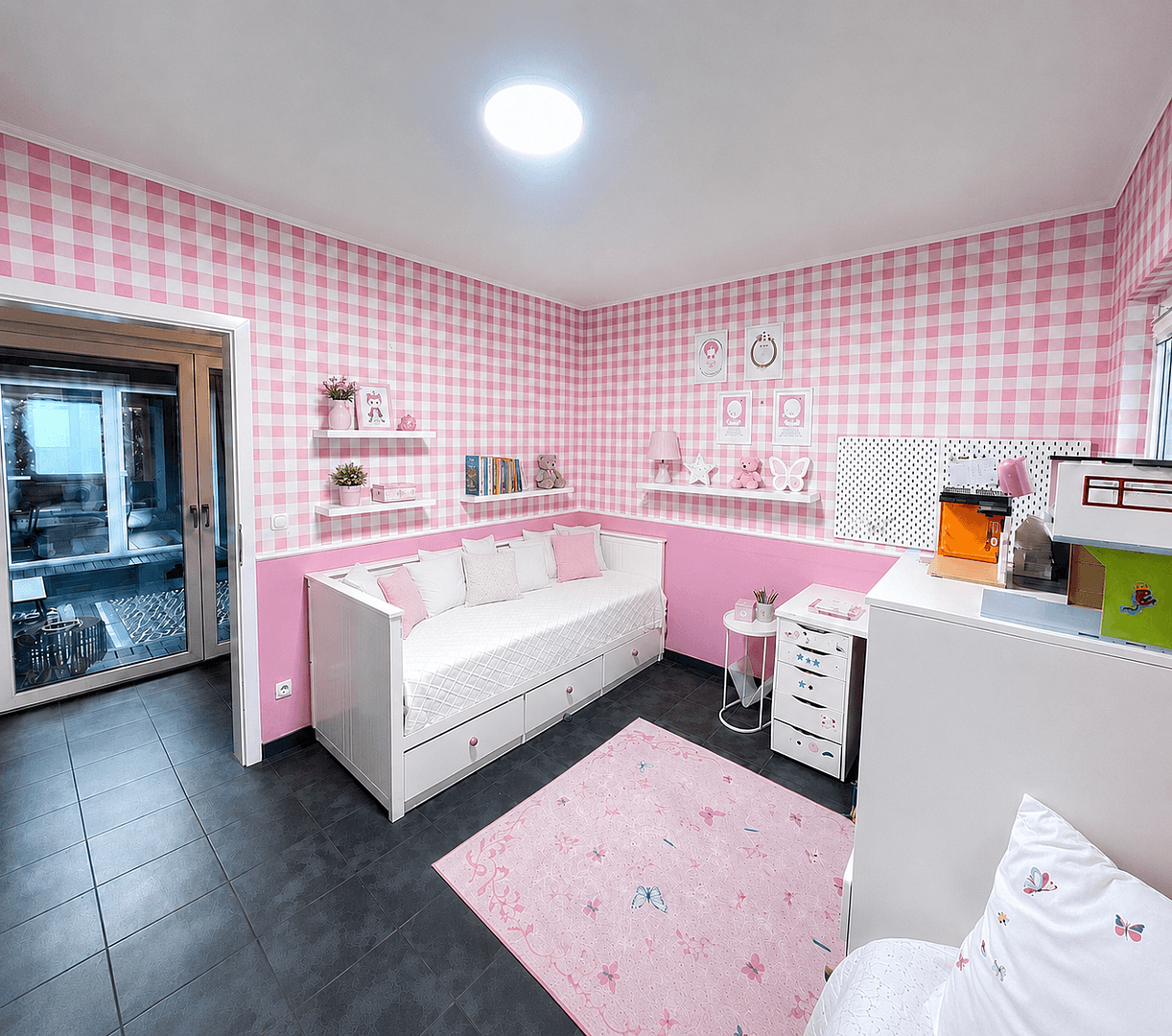 Prodej domu 170 m², pozemek 595 m², Schwarzenbek, Šlesvicko-Holštýnsko Prodej domu 170 m², pozemek 595 m², Schwarzenbek, Šlesvicko-Holštýnsko