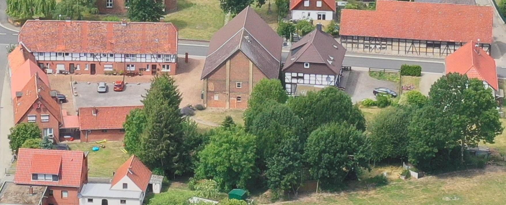 Prodej pozemku 4.009 m², Üfinger Str. 12, Vechelde, Dolní Sasko Prodej pozemku 4.009 m², Üfinger Str. 12, Vechelde, Dolní Sasko