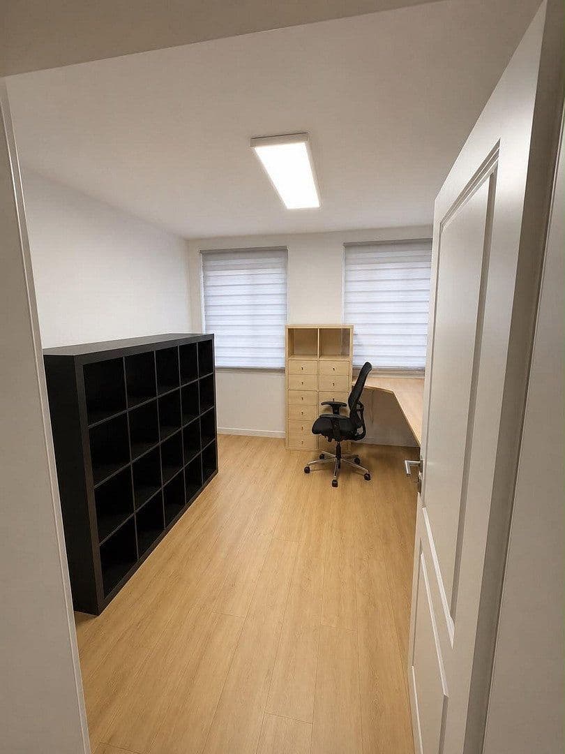 Pronájem bytu 4+1 153 m², Weinstraße 2, Volkach, Bavorsko Pronájem bytu 4+1 153 m², Weinstraße 2, Volkach, Bavorsko