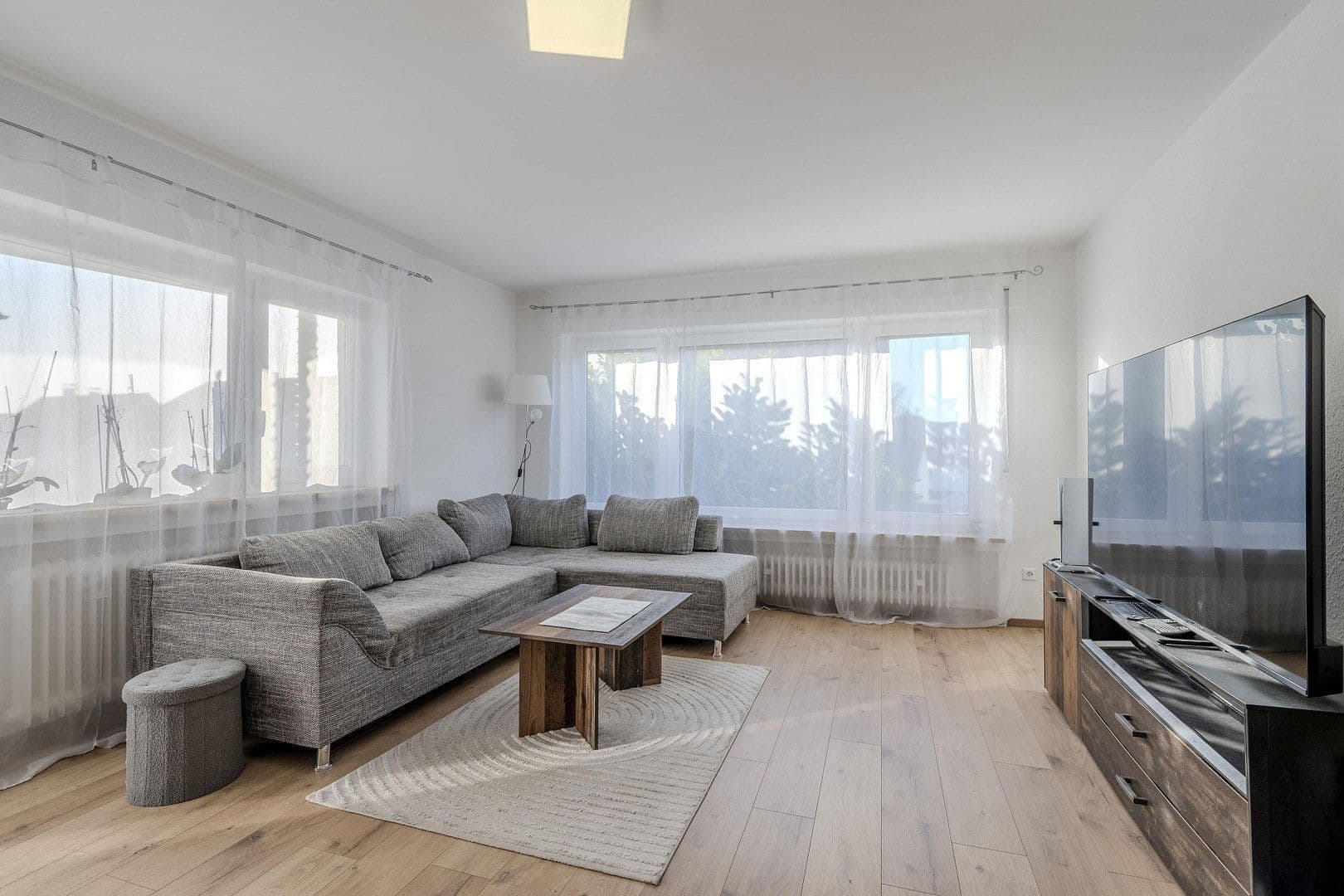 Pronájem bytu 3+1 85 m², Oberstenfeld, Bádensko-Württembersko Pronájem bytu 3+1 85 m², Oberstenfeld, Bádensko-Württembersko