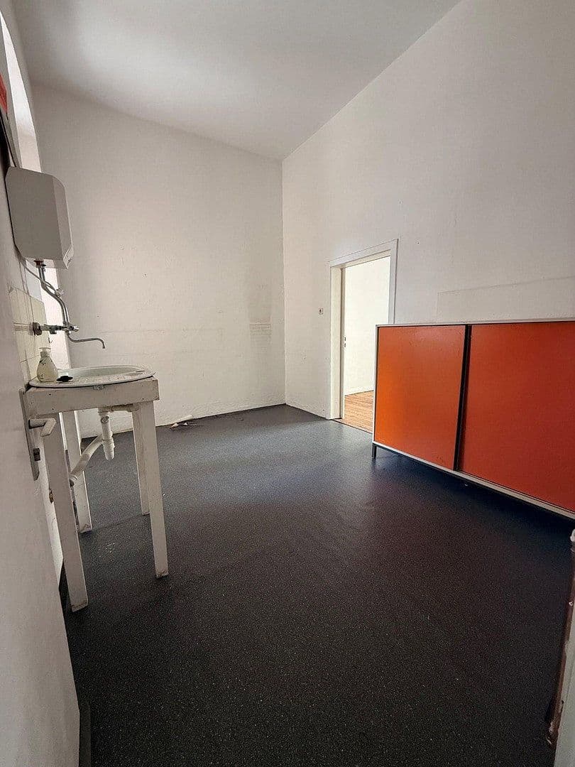 Pronájem kanceláře 65 m², Pestalozzistraße 31, Mannheim, Bádensko-Württembersko Pronájem kanceláře 65 m², Pestalozzistraße 31, Mannheim, Bádensko-Württembersko