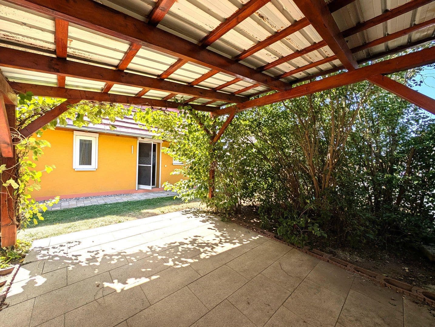Prodej domu 122 m², pozemek 543 m², Stotzinger Str. 23, Asselfingen, Bádensko-Württembersko Prodej domu 122 m², pozemek 543 m², Stotzinger Str. 23, Asselfingen, Bádensko-Württembersko
