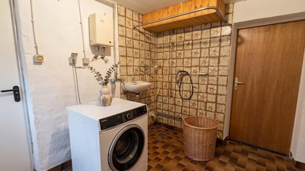 Pronájem domu 150 m², pozemek 550 m², Dahn, Porýní-Falc Pronájem domu 150 m², pozemek 550 m², Dahn, Porýní-Falc