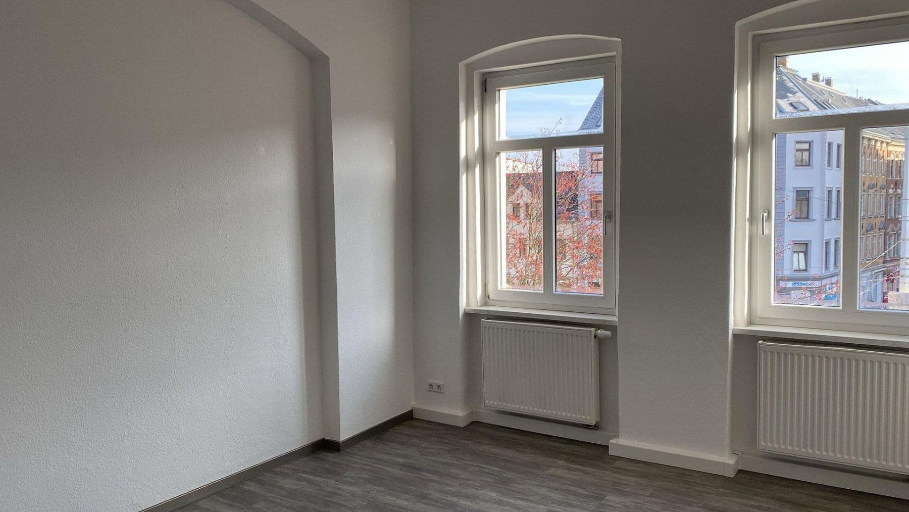 Pronájem bytu 3+1 98 m², Bahnhofstr.2, Cvikov, Sasko Pronájem bytu 3+1 98 m², Bahnhofstr.2, Cvikov, Sasko