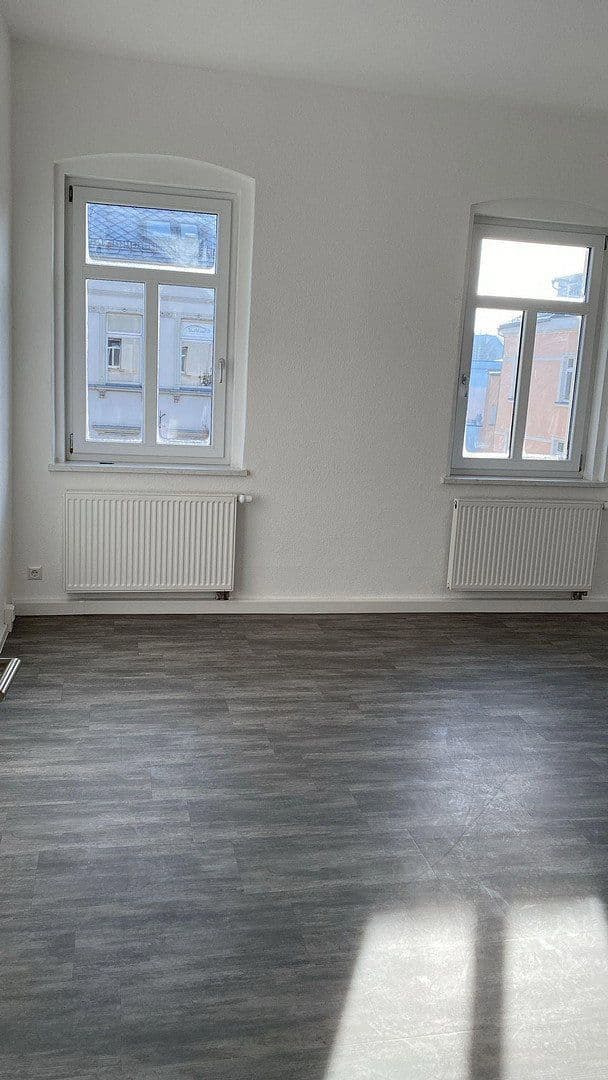 Pronájem bytu 3+1 98 m², Bahnhofstr.2, Cvikov, Sasko Pronájem bytu 3+1 98 m², Bahnhofstr.2, Cvikov, Sasko