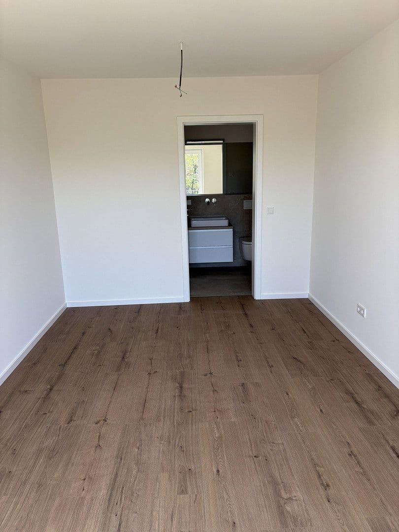 Pronájem bytu 2+1 55 m², Legden, Severní Porýní-Vestfálsko Pronájem bytu 2+1 55 m², Legden, Severní Porýní-Vestfálsko