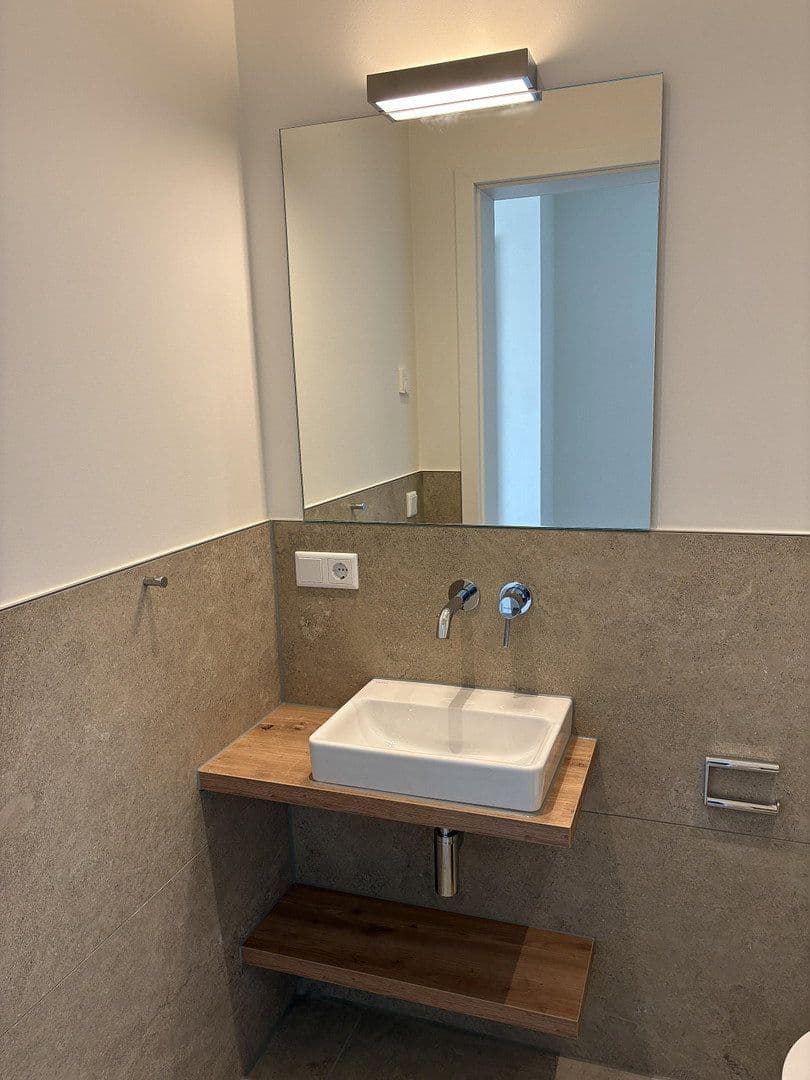 Pronájem bytu 2+1 55 m², Legden, Severní Porýní-Vestfálsko Pronájem bytu 2+1 55 m², Legden, Severní Porýní-Vestfálsko