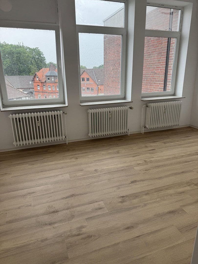 Pronájem bytu 2+1 60 m², Bergen, Dolní Sasko Pronájem bytu 2+1 60 m², Bergen, Dolní Sasko