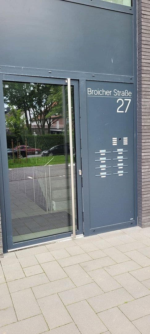 Pronájem bytu 2+1 89 m², Broicherstraße 27, Mönchengladbach, Severní Porýní-Vestfálsko Pronájem bytu 2+1 89 m², Broicherstraße 27, Mönchengladbach, Severní Porýní-Vestfálsko