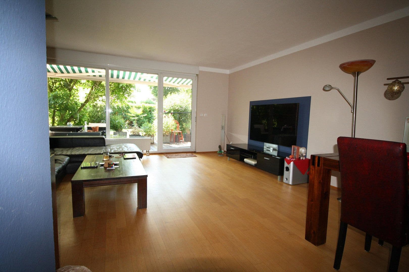Prodej domu 17 m², pozemek 277 m², Neuss, Severní Porýní-Vestfálsko Prodej domu 17 m², pozemek 277 m², Neuss, Severní Porýní-Vestfálsko