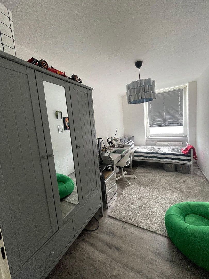 Pronájem bytu 4+1 85 m², An der Holter Heide 62, Mönchengladbach, Severní Porýní-Vestfálsko Pronájem bytu 4+1 85 m², An der Holter Heide 62, Mönchengladbach, Severní Porýní-Vestfálsko