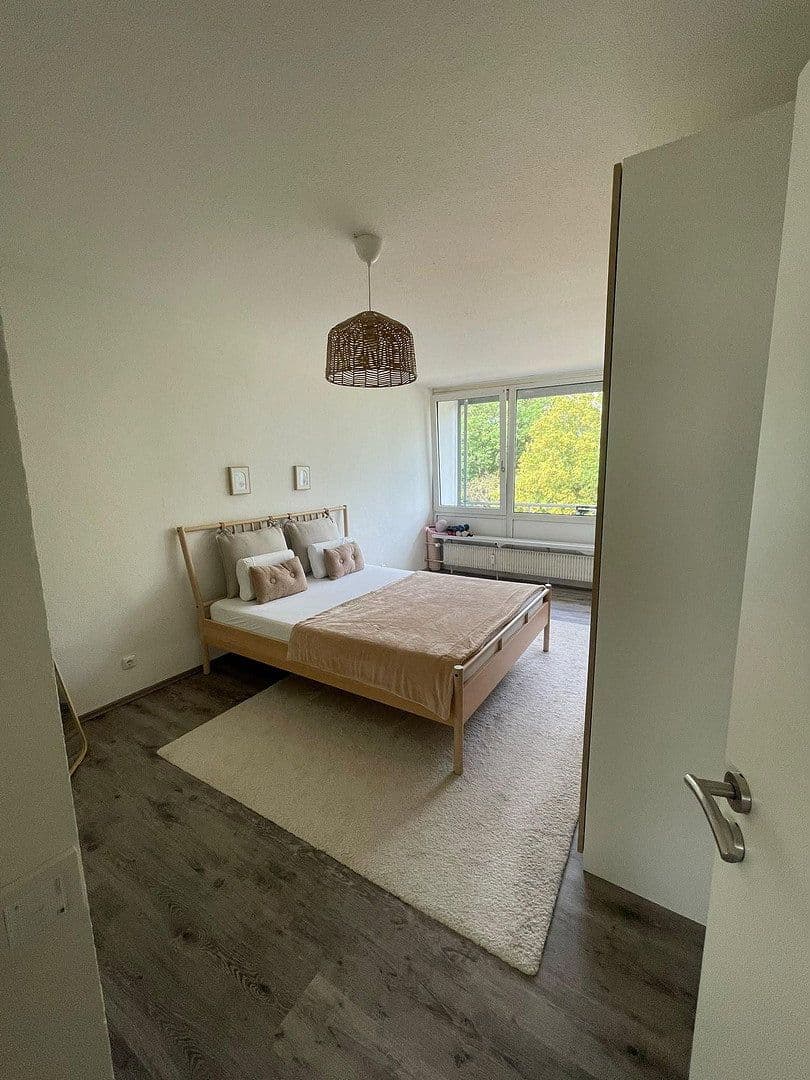 Pronájem bytu 4+1 85 m², An der Holter Heide 62, Mönchengladbach, Severní Porýní-Vestfálsko Pronájem bytu 4+1 85 m², An der Holter Heide 62, Mönchengladbach, Severní Porýní-Vestfálsko