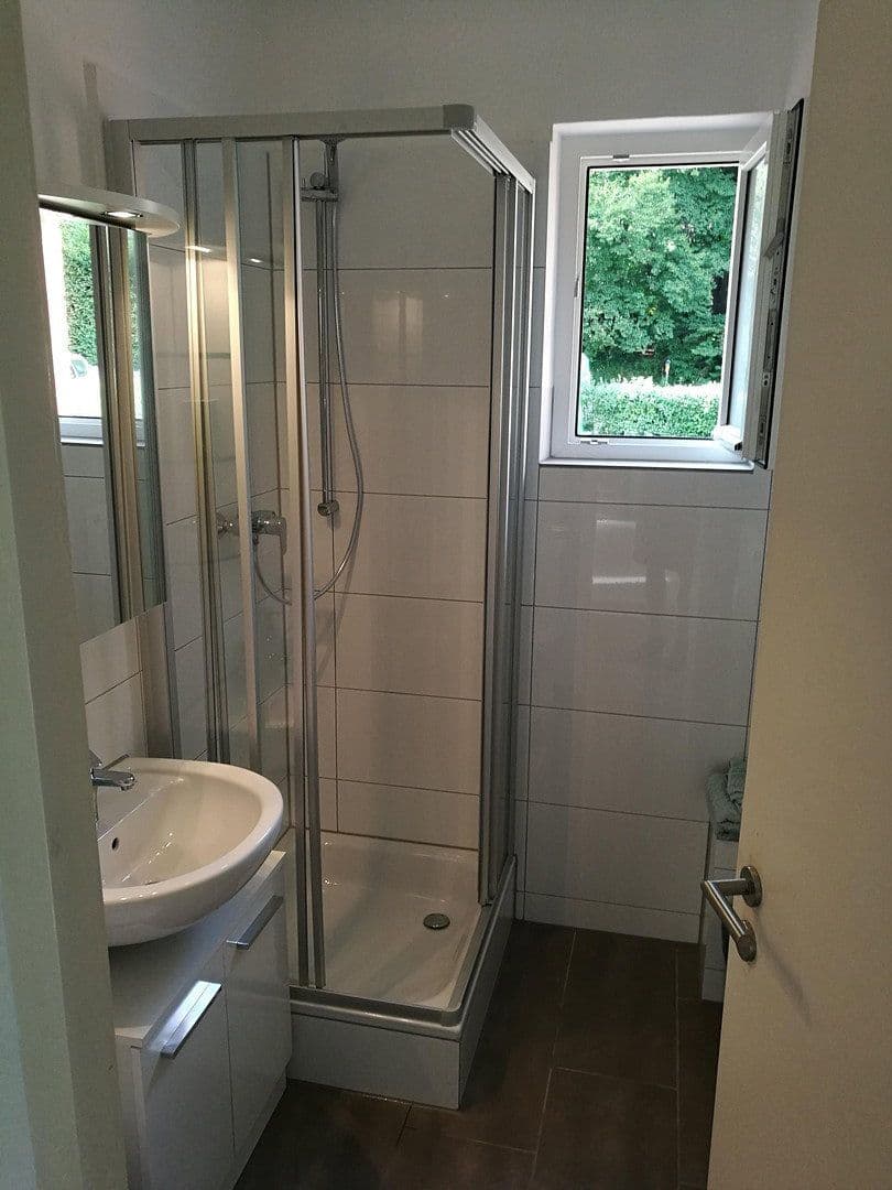 Pronájem bytu 2+1 50 m², Stauffenbergstraße 30, Aalen, Bádensko-Württembersko Pronájem bytu 2+1 50 m², Stauffenbergstraße 30, Aalen, Bádensko-Württembersko