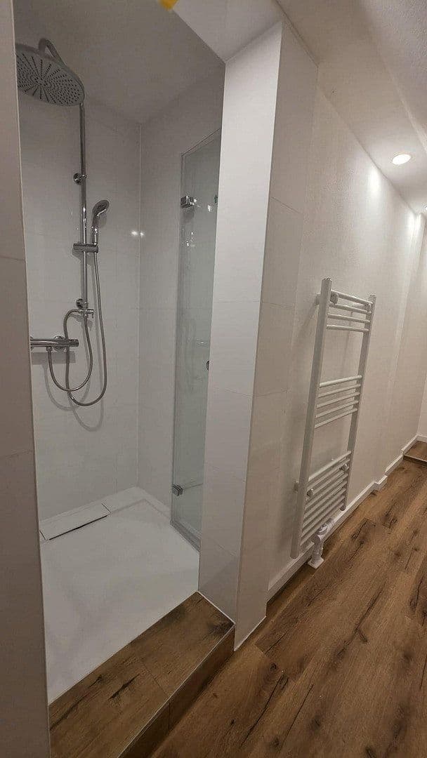 Prodej domu 107 m², pozemek 179 m², Sandhausen, Bádensko-Württembersko Prodej domu 107 m², pozemek 179 m², Sandhausen, Bádensko-Württembersko