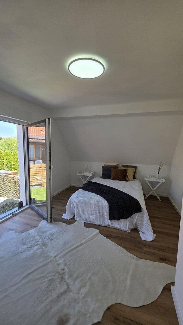 Prodej domu 107 m², pozemek 179 m², Sandhausen, Bádensko-Württembersko Prodej domu 107 m², pozemek 179 m², Sandhausen, Bádensko-Württembersko